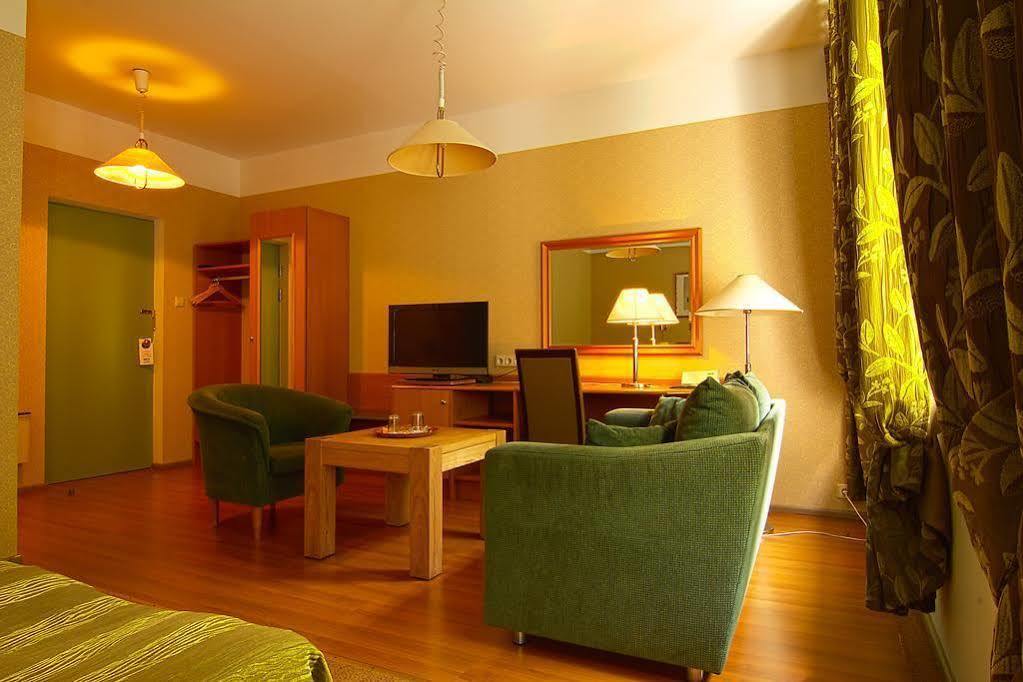 Barclay Hotel Tartu Exterior foto